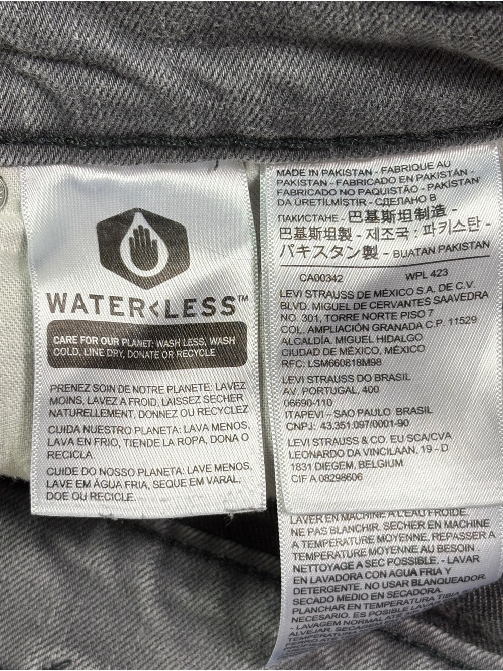 Levi’s 511 Slim Fit Jeans Mens Actual Sz 32x29 Grey Denim 04511-2272 - Picture 8 of 14